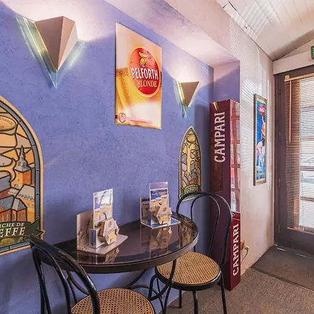 Holiday home Bar A Bulles - Ancien Comptoir Transforme Reims